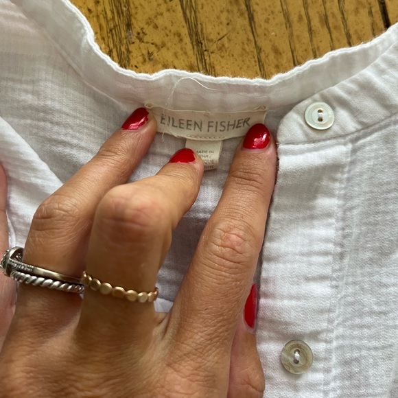 Eileen Fisher White Sleeveless Button-Down Tunic - Picture 3 of 9